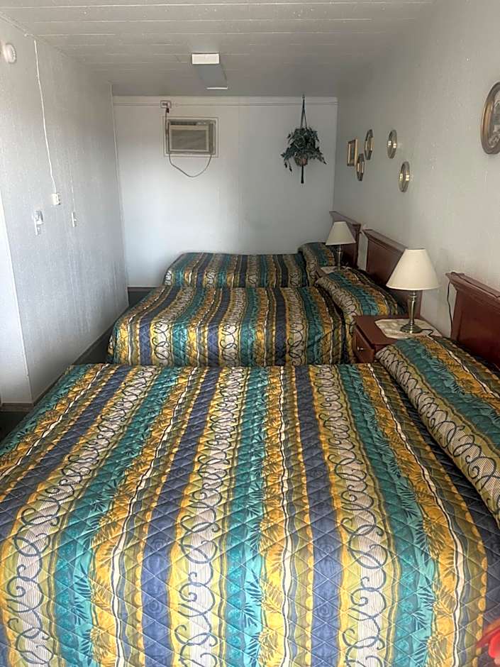 Royals Inn Motel