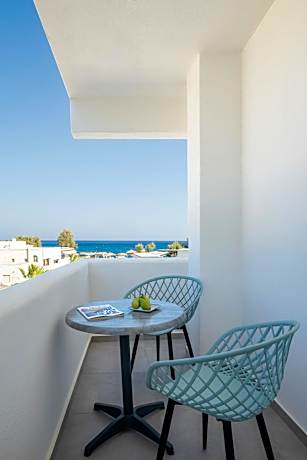 Queen Suite with Sea View