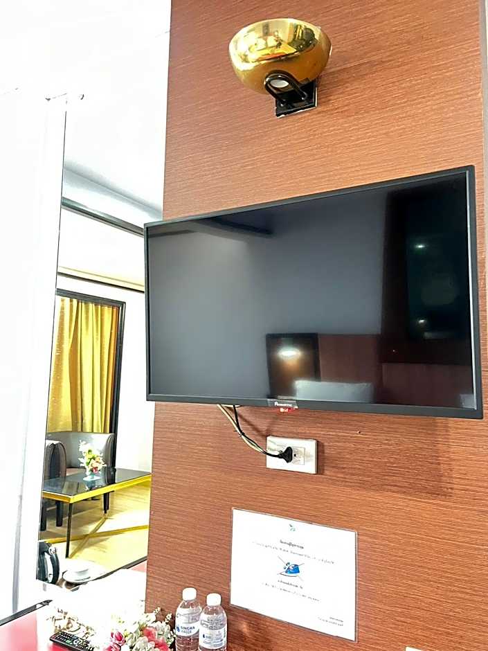 BP Grand Tower Hotel