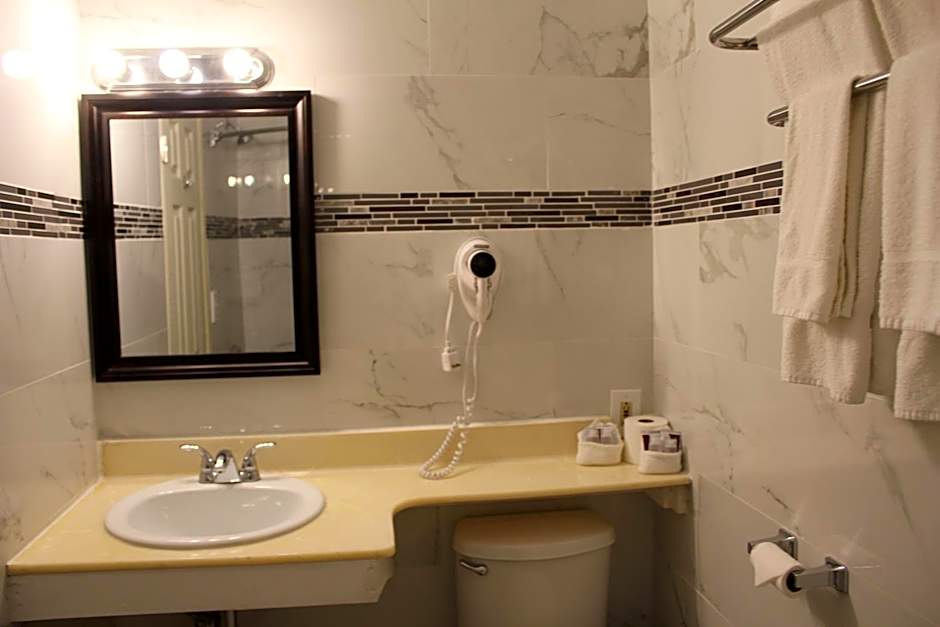 Grand Inn