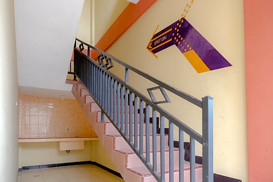 Hotel O Panderman Residence
