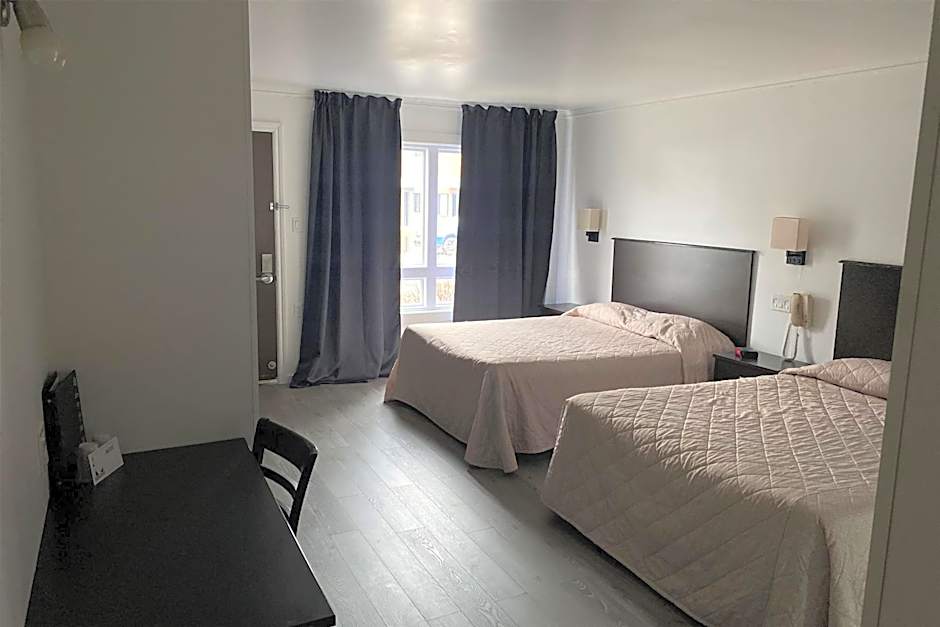 Ramada by Wyndham Laval