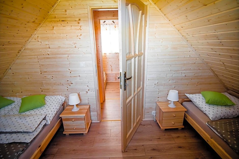 Ustecka Osada - Ustka (Przewłoka)