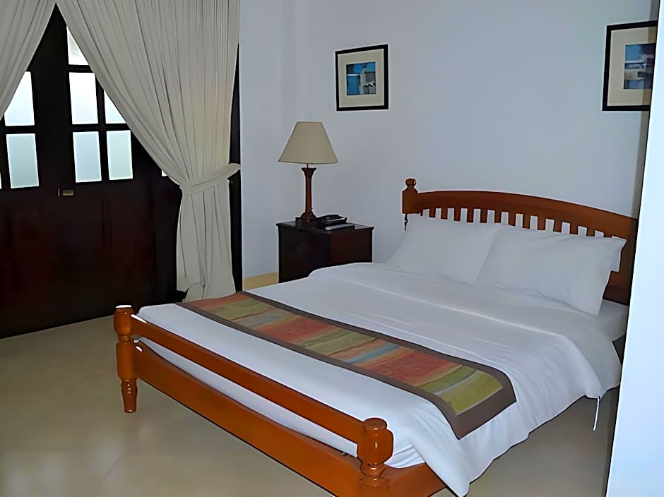 Metro Vigan Inn - Annex