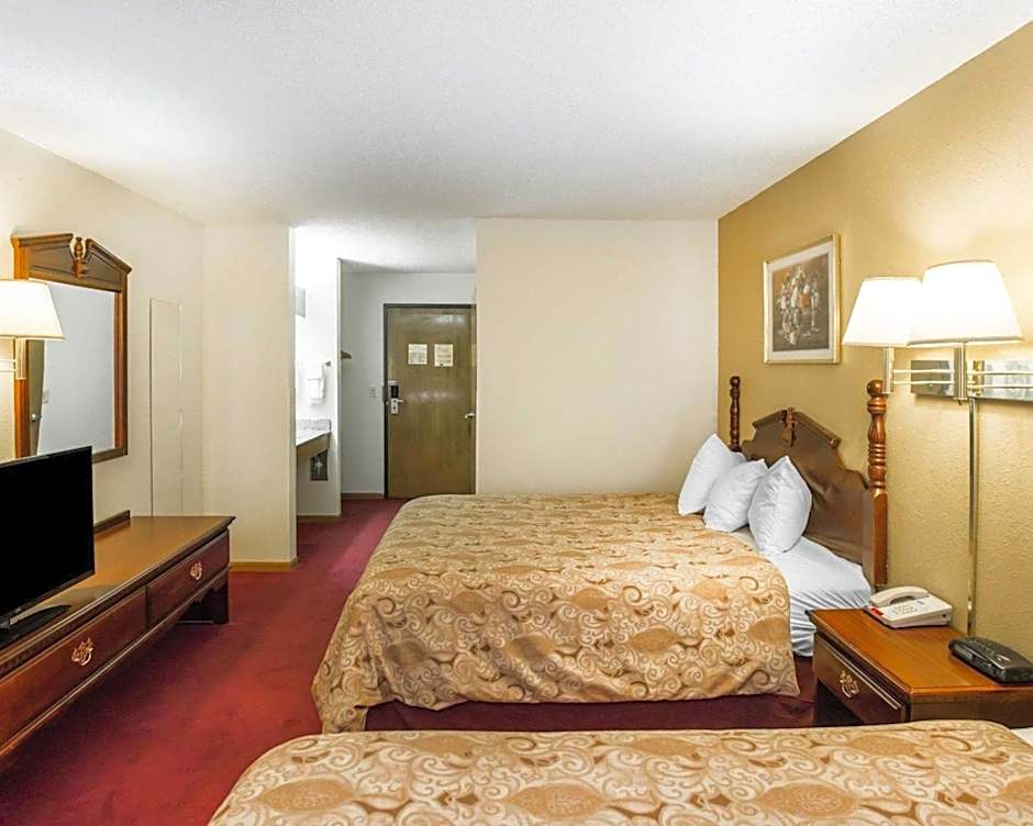 Rodeway Inn Cedar Rapids Westdale