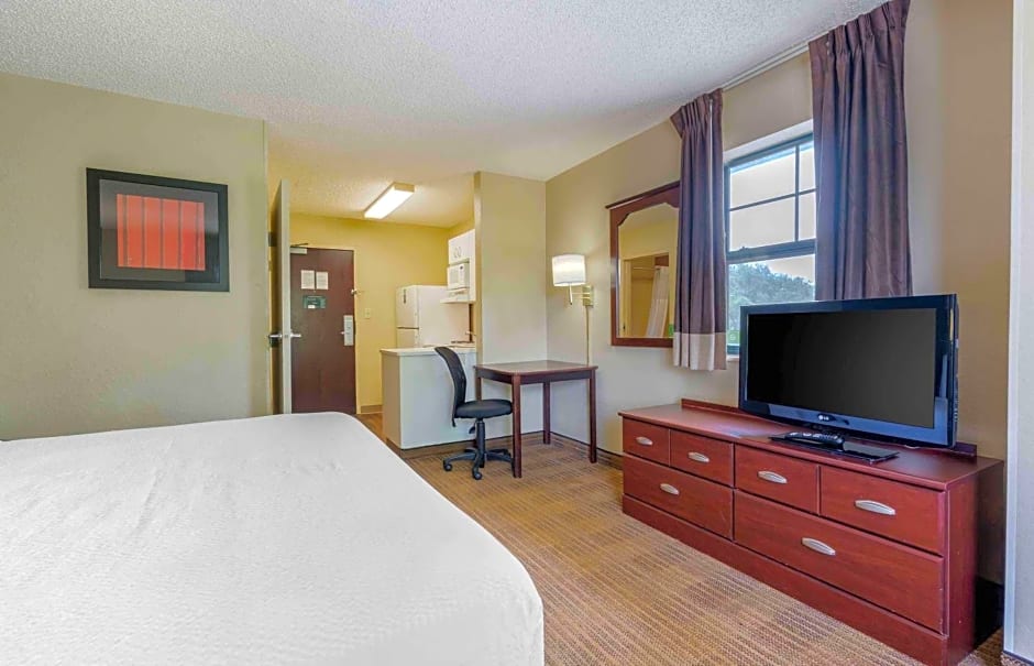 Extended Stay America Suites - Orlando - Maitland - 1760 Pembrook Dr.