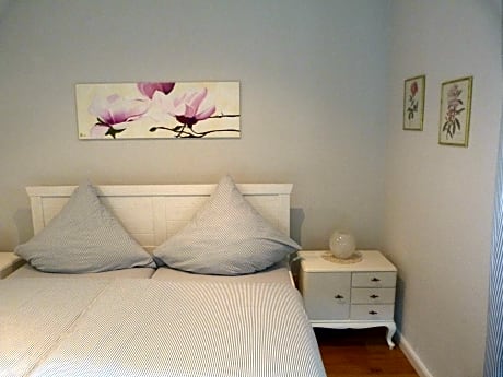 Gästezimmer Am Hüstert