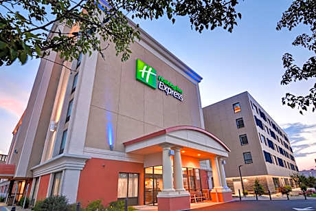Holiday Inn Express Boston By IHG