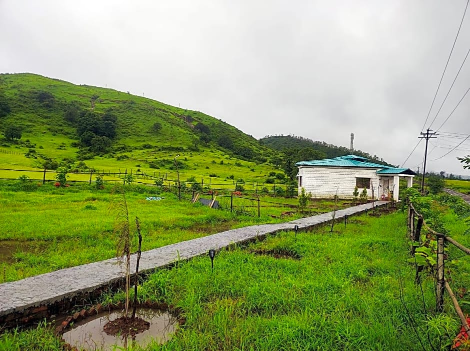 Club Shandilya-A Cheerful 3 BR Place in Nature lap