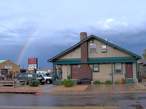 Buffalo Pointe Inn