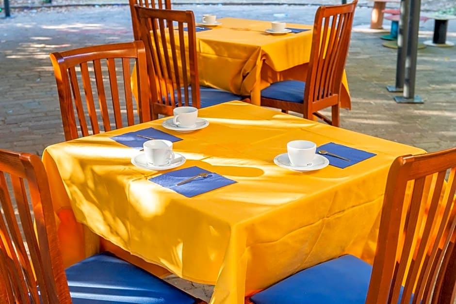 Hotel Ostello Settecolli Sport