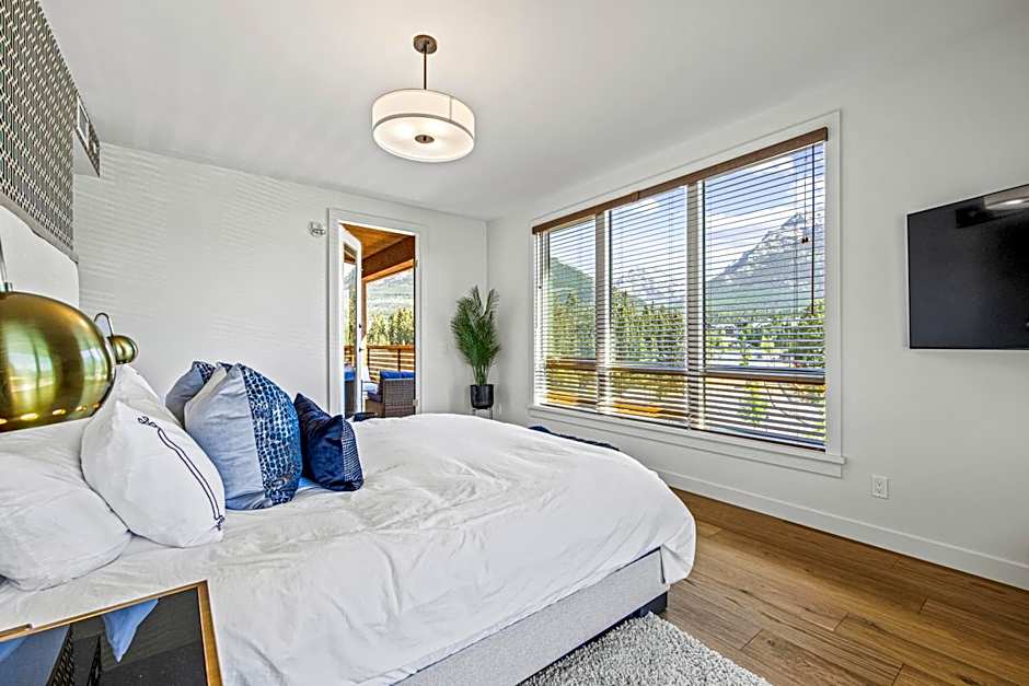 Serenity Villa at Tamarack