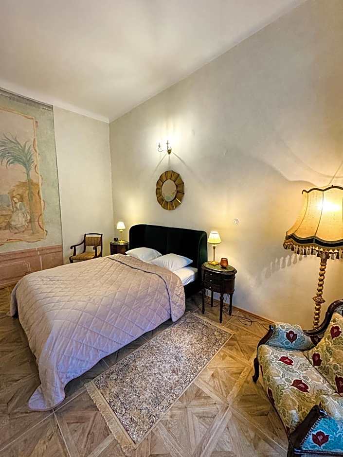 Opera apartments - Mestský palác