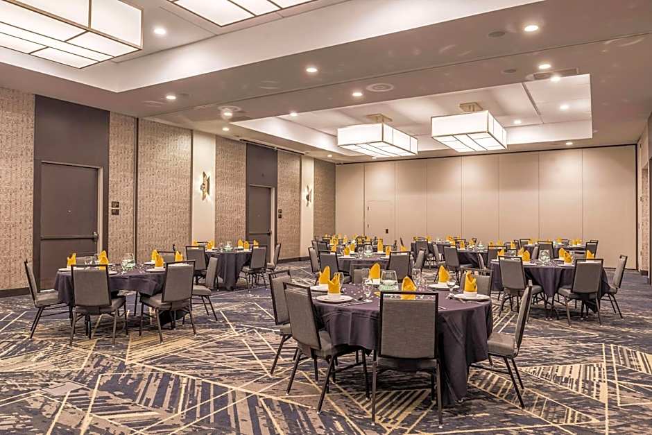 DoubleTree By Hilton Lafayette East