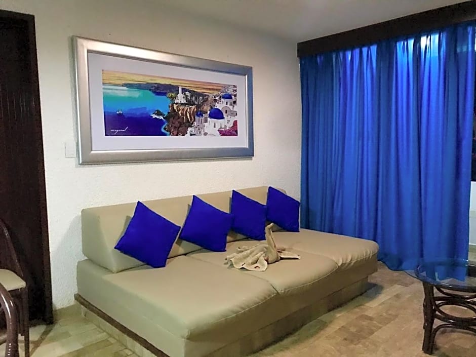 Ixtapa Palace
