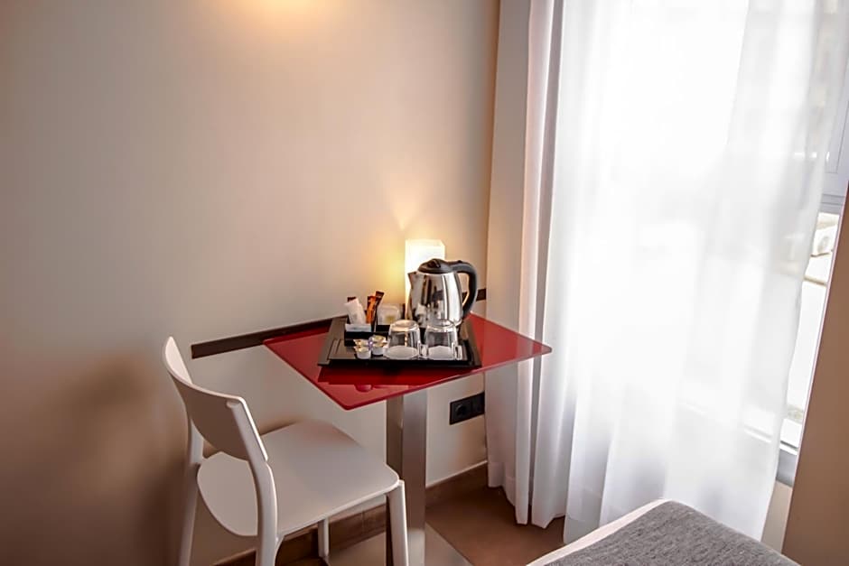 Sm Hotel Teatre Auditori