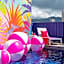 Shoreline Hotel Waikiki