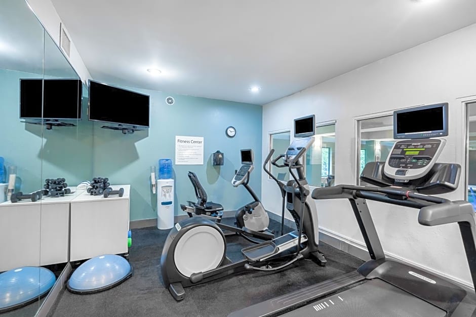 Holiday Inn Express & Suites Tell City, an IHG Hotel