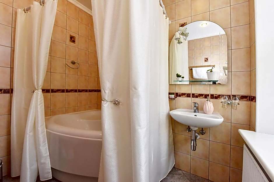 Hotel Jugend with Self Check-in