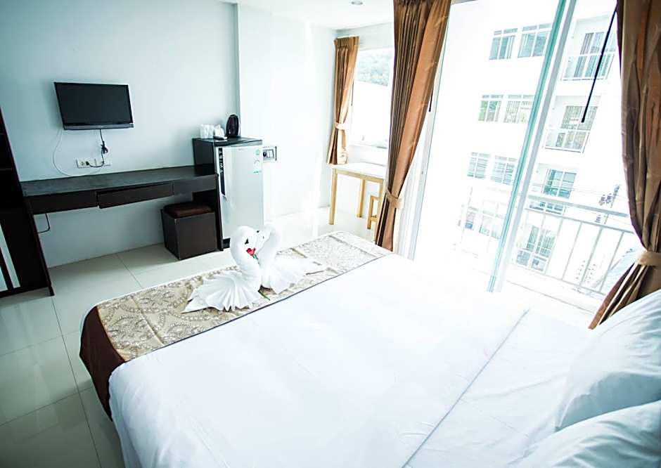 Happy 99 Guest house