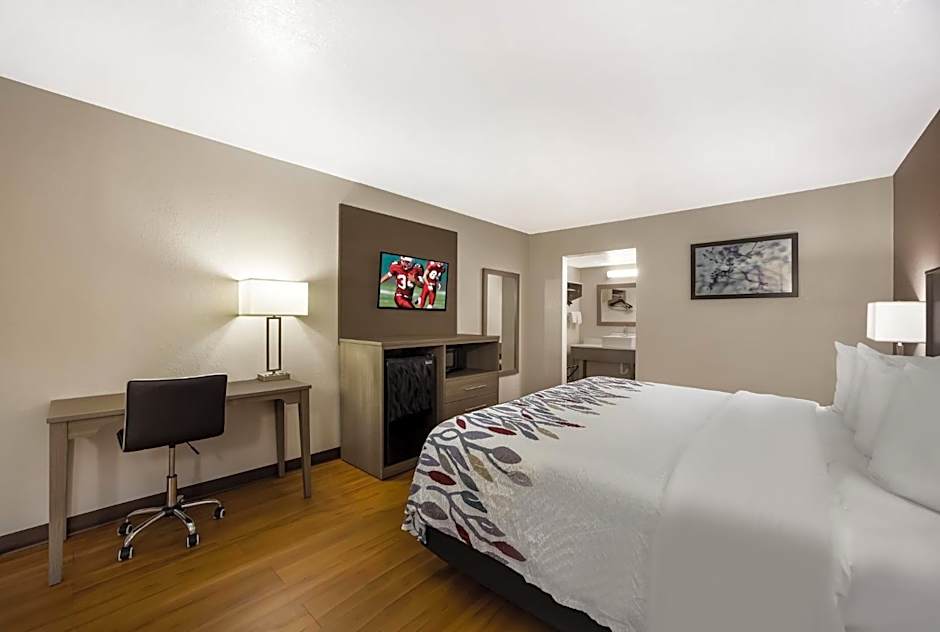 Red Roof Inn & Suites Thomasville