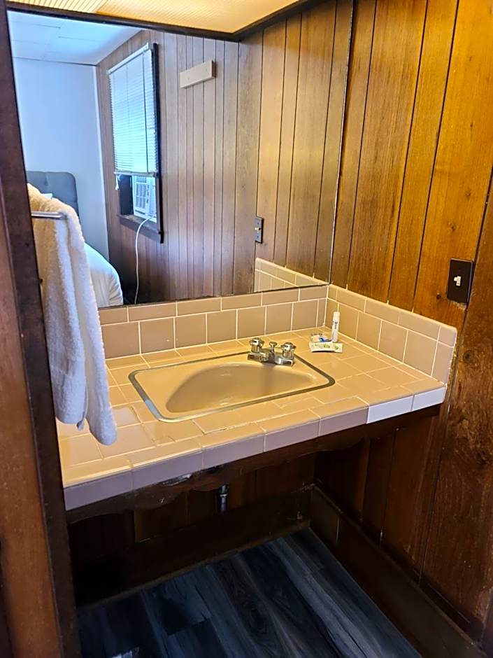 The Crest - Hampton Beach