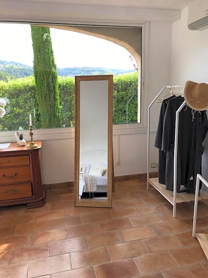 Villa Santa Rita – Auribeau-sur-Siagne, CT