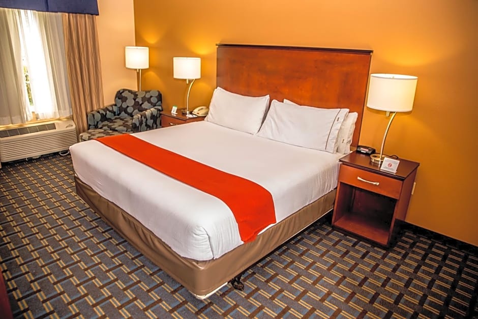 Holiday Inn Express Hotel & Suites Cocoa Beach, an IHG Hotel