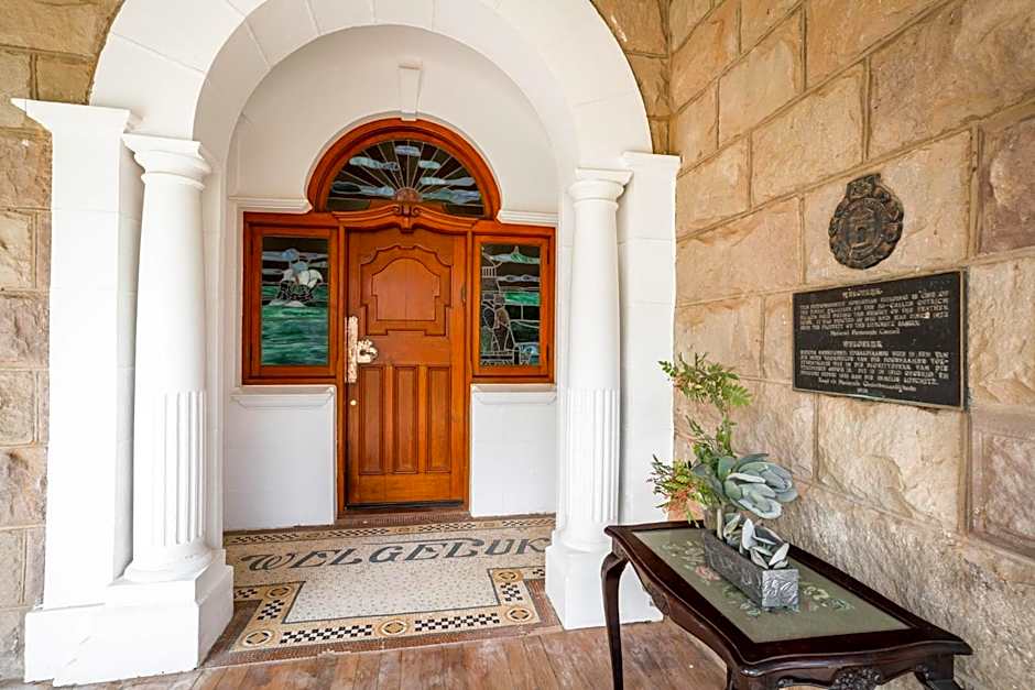 Welgeluk Feather Palace