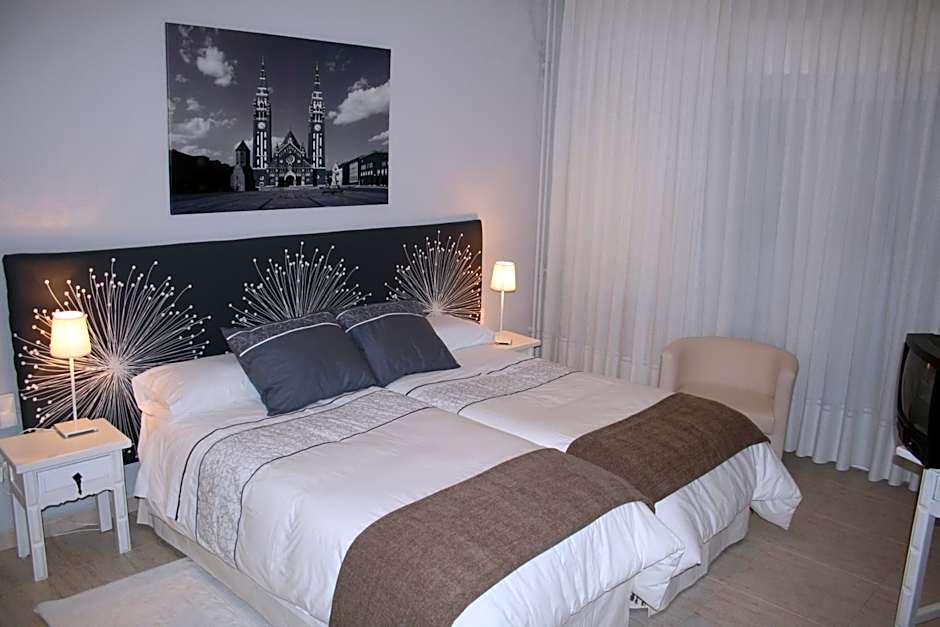 Hotel Cuatro Calzadas