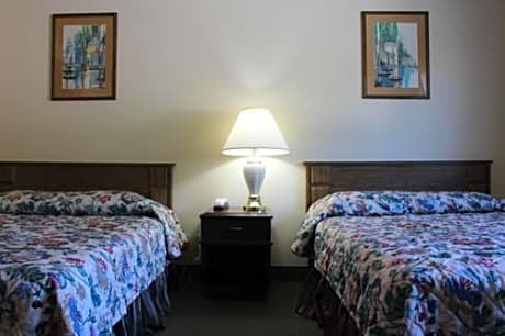 Standard Queen Room