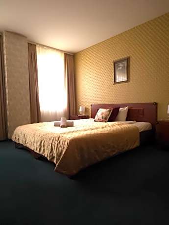 Synet CoLiving