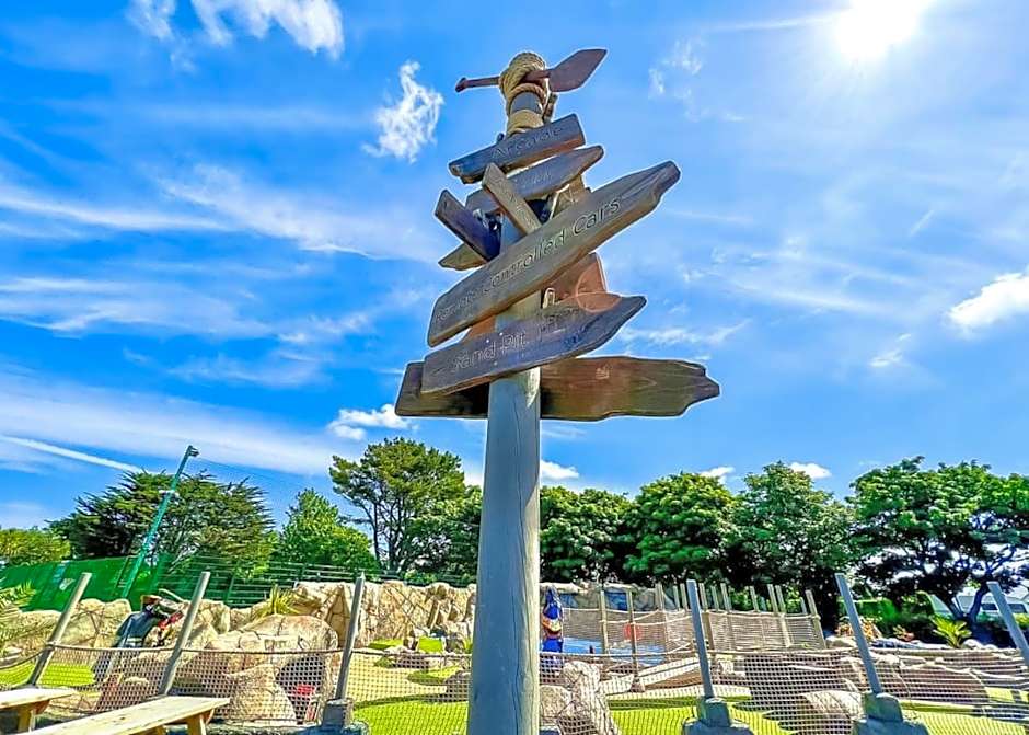 Monkey Tree Holiday Park