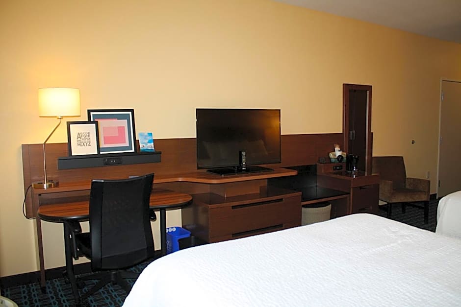 Fairfield Inn & Suites by Marriott Detroit Lakes