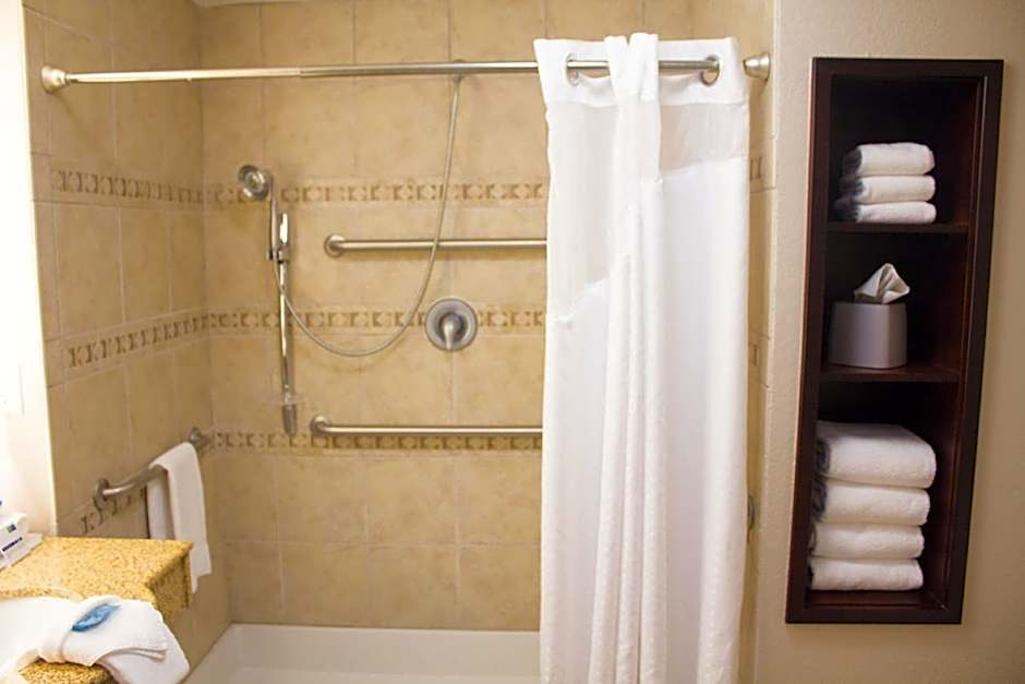Holiday Inn Express West Jefferson By IHG