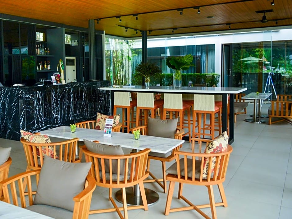 Bangna Pride Hotel & Residence