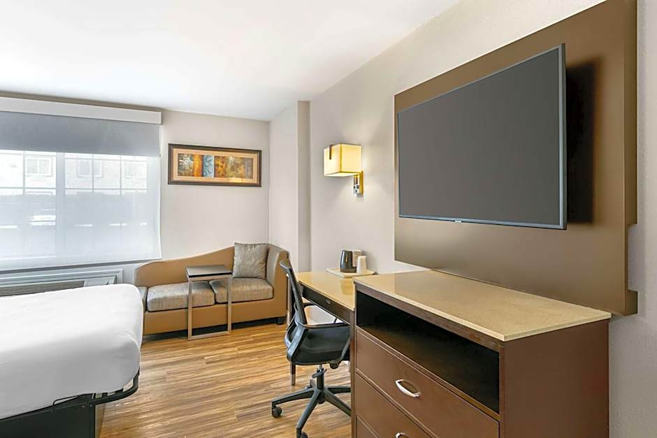 Quality Inn & Suites Sacramento Downtown Area