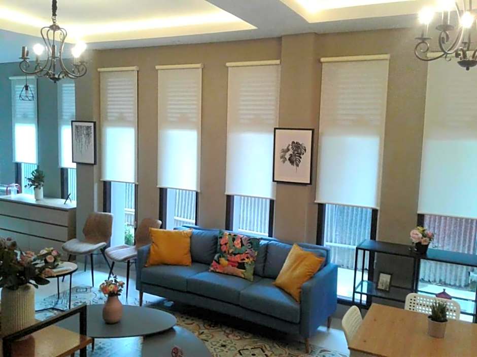 SaBi Guest House - Strategic Family -married couples only- Hostel in Prawirotaman