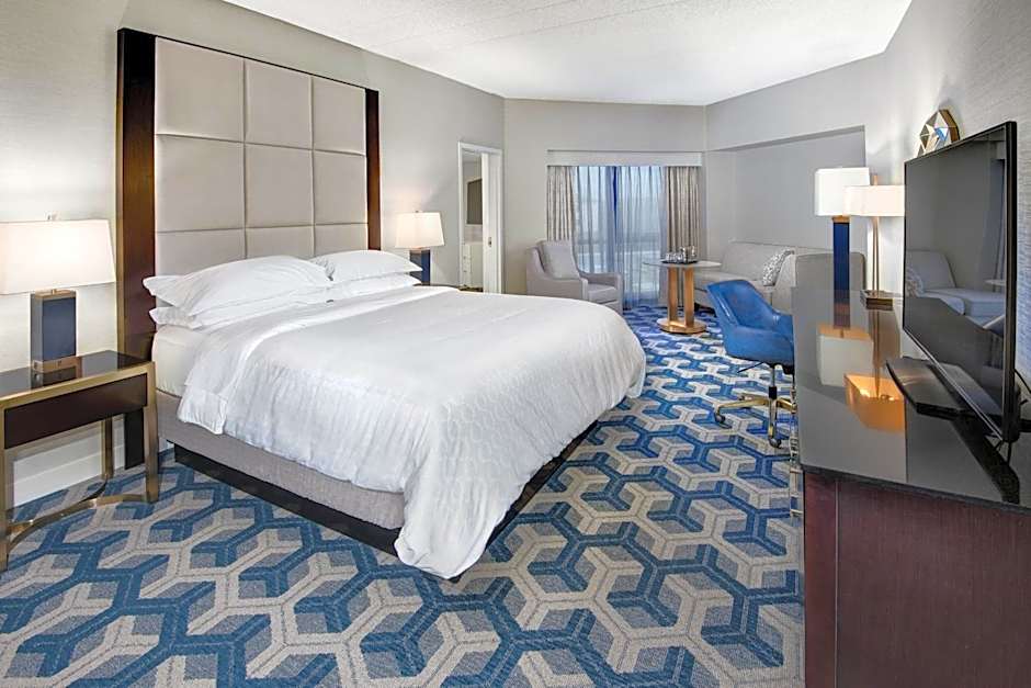 Sheraton Eatontown Hotel