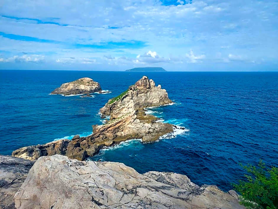 Studio Bô Soley Saint-François Piscine & Plage les pieds dans l'eau