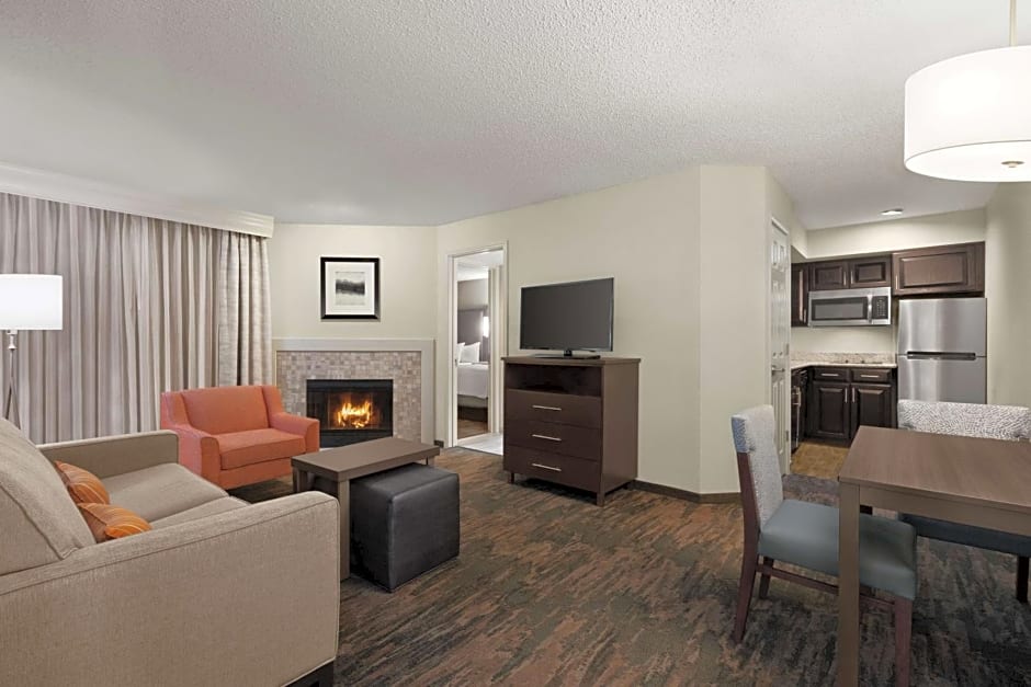 Homewood Suites By Hilton Dallas/Addison