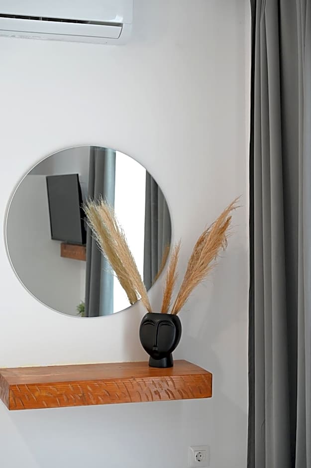 Beachfront cycladic suite Irene Apartments boutique hotel