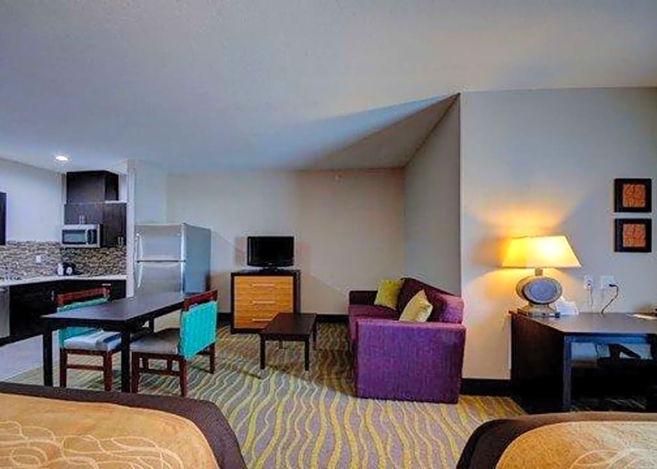 Comfort Inn & Suites Tulsa I-44 West - Rt 66