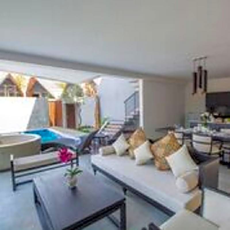 Dancing Villas Nusa Dua