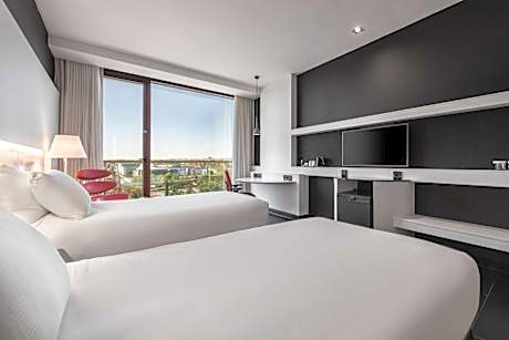 Twin Room Skyline View
