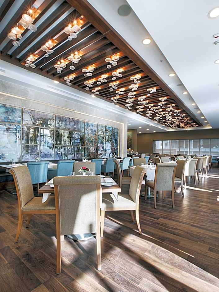 Dedeman Bostanci Istanbul Hotel & Convention Center