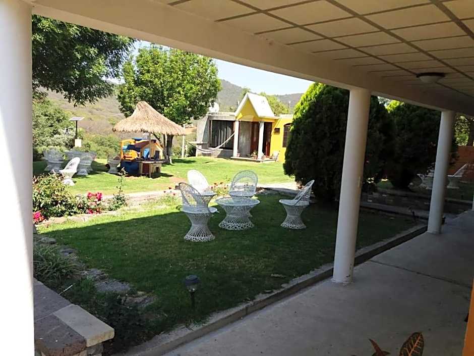 HOTEL RESTAURANT LOS PRISMAS