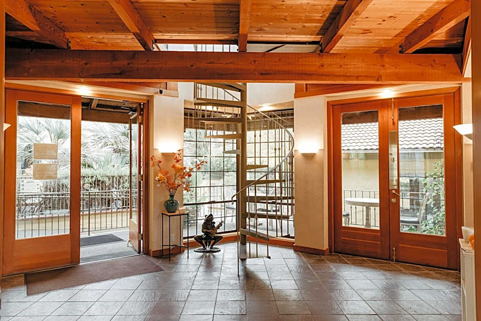 Sonoma Coast Villa and Spa