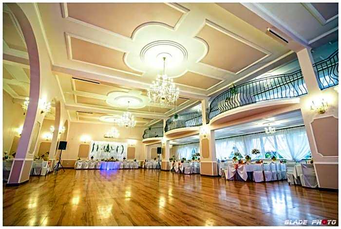 Kompleks Noclegowy Warka