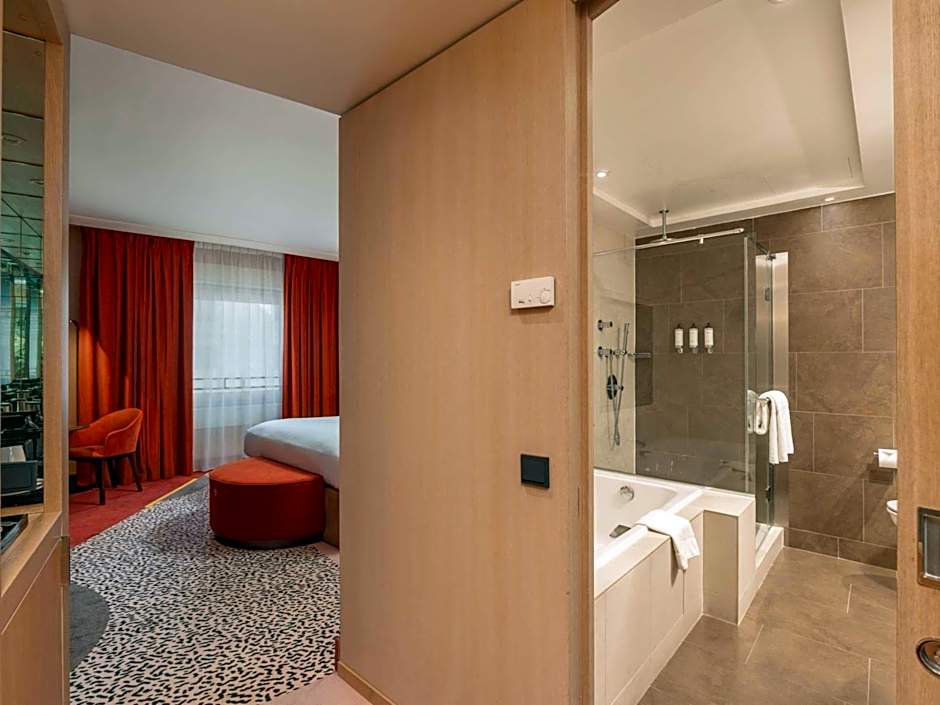 NEST Paris La Defense - MGallery